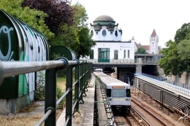 u4 metro in vienna